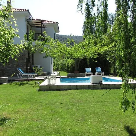 El Pelion Apartment *